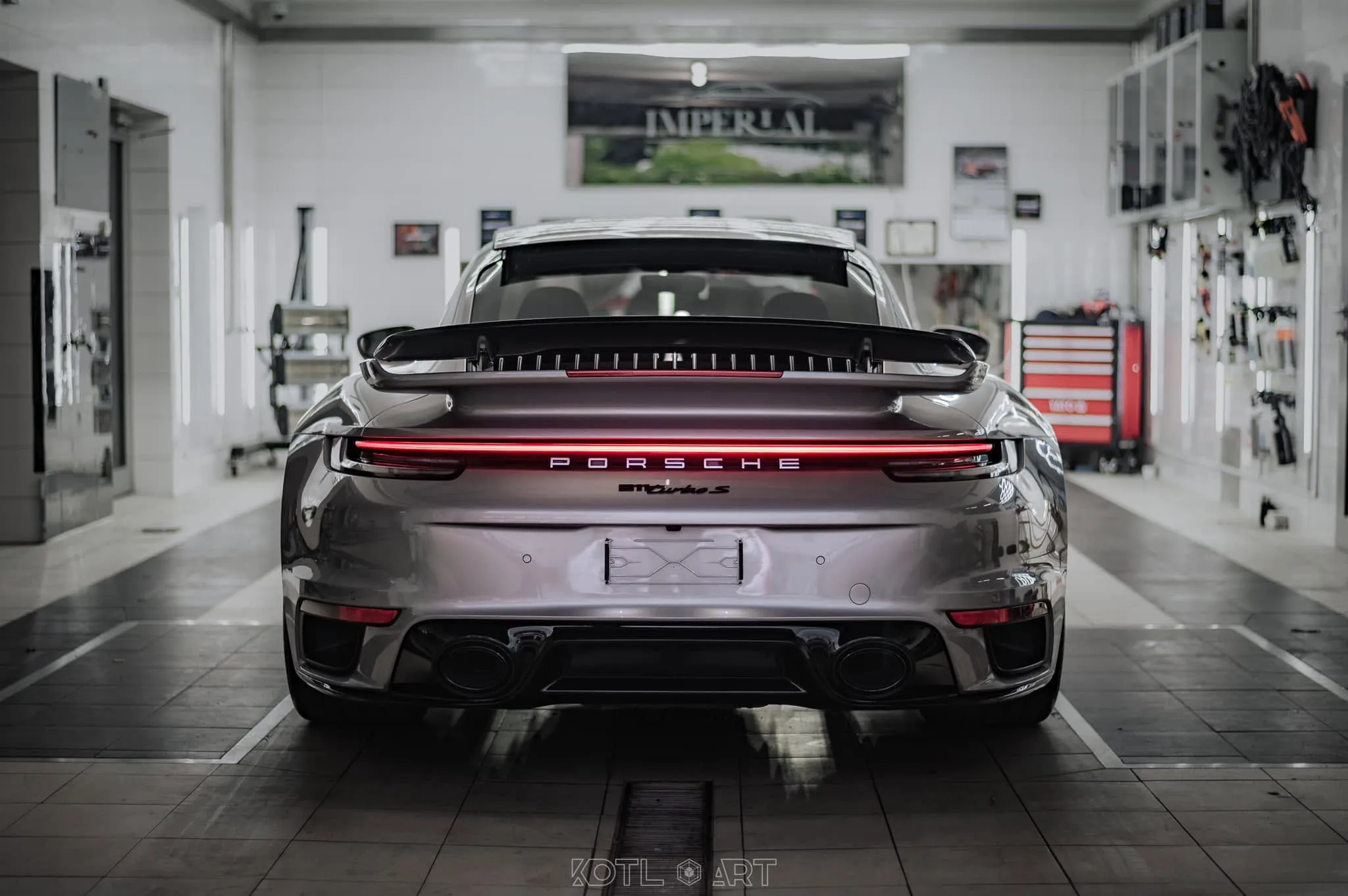 Porsche 911 Turbo S w studiu Imperial po aplikacji powłoki