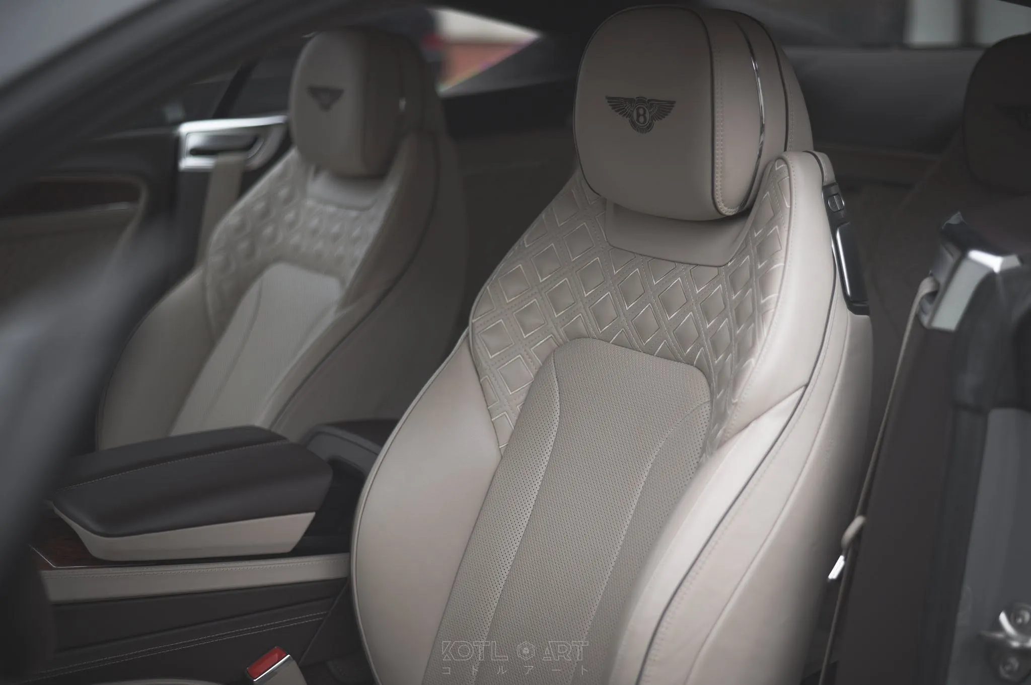 Bentley Continental GT — Korekta lakieru, kadr 6